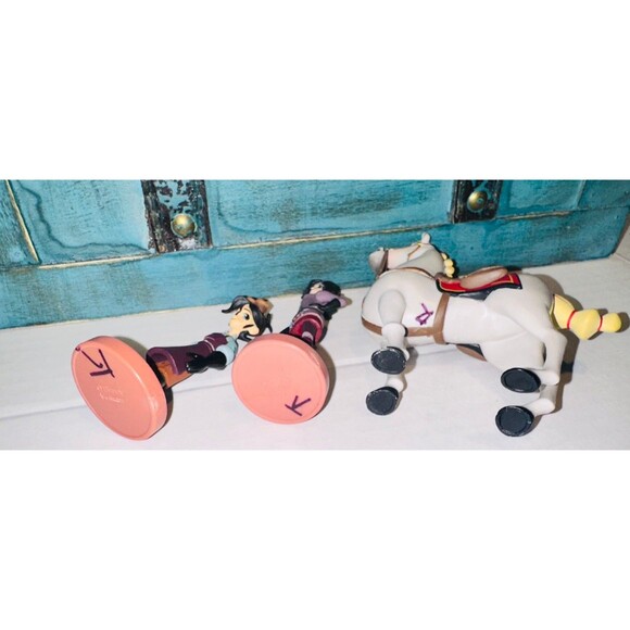 Disney Princess Set of 8 Figures PVC Toys Cake Rapunzel - Picture 8 of 8